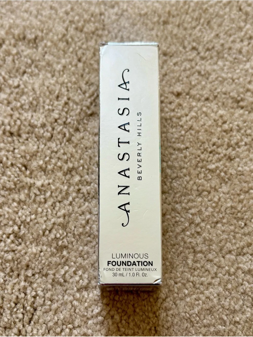 Anastasia Beverly Hills Luminous Foundation - 550W